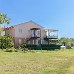 Apartments-anna Pensionat Banjole