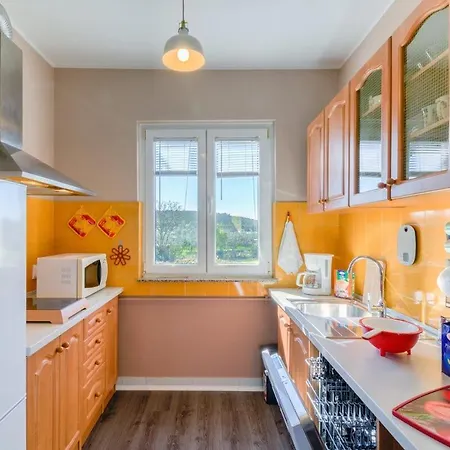 Pensionat Apartments-anna Banjole