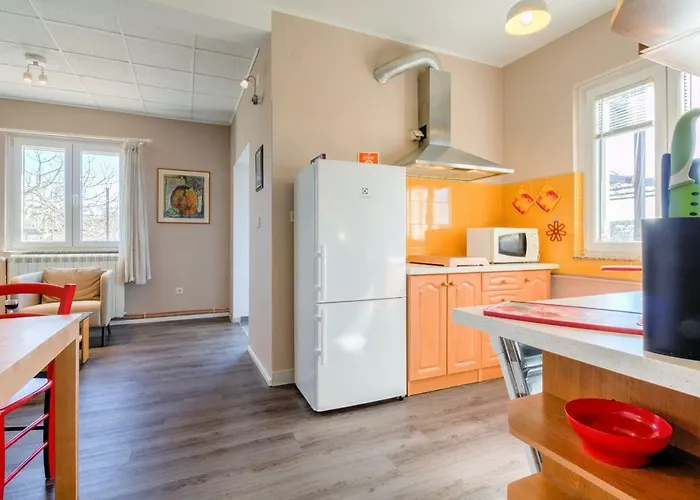 Apartments-anna Banjole